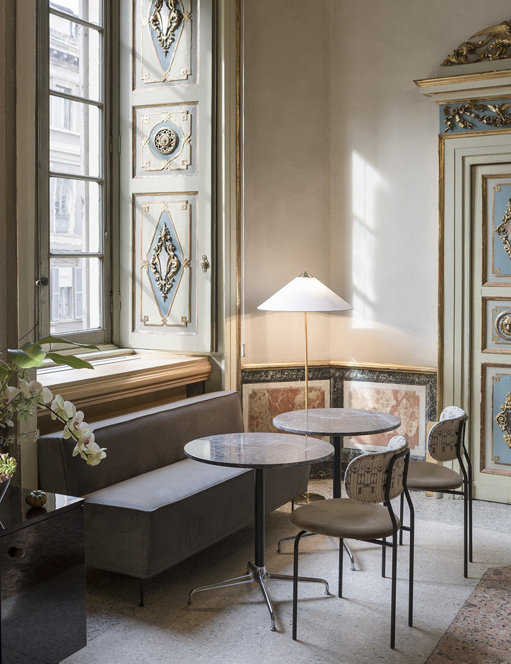 9602 floor lamp
