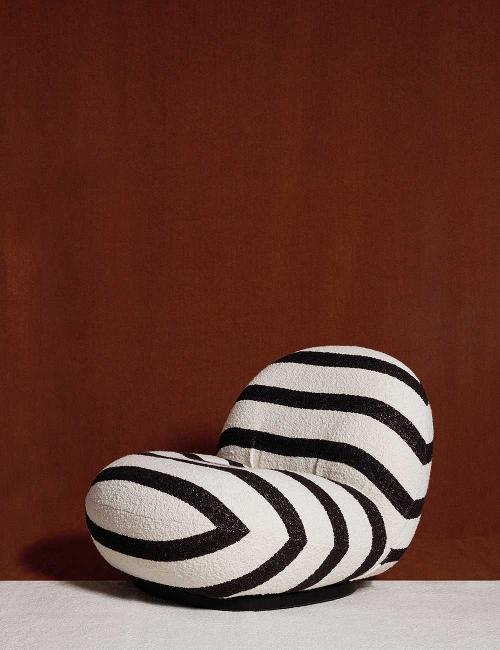 PACHA LOUNGE CHAIR