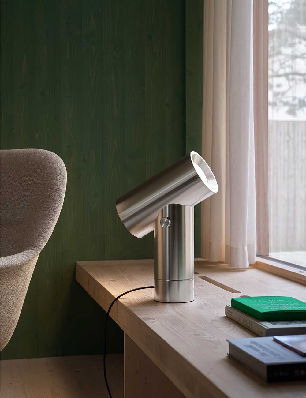 beam table lamp 45