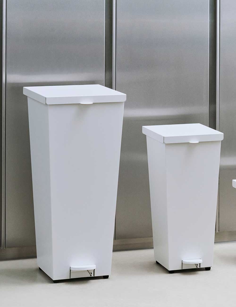 poubelle à boucle 58l