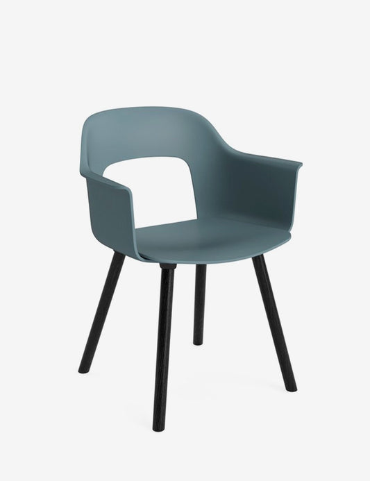 LAYOUT ARMCHAIR 221 BLACK OAK