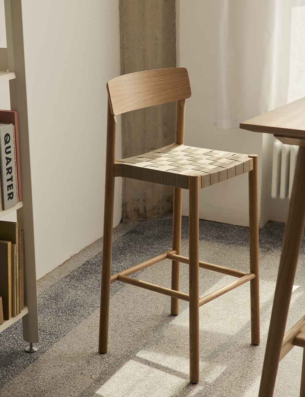 BETTY TK15 BAR STOOL