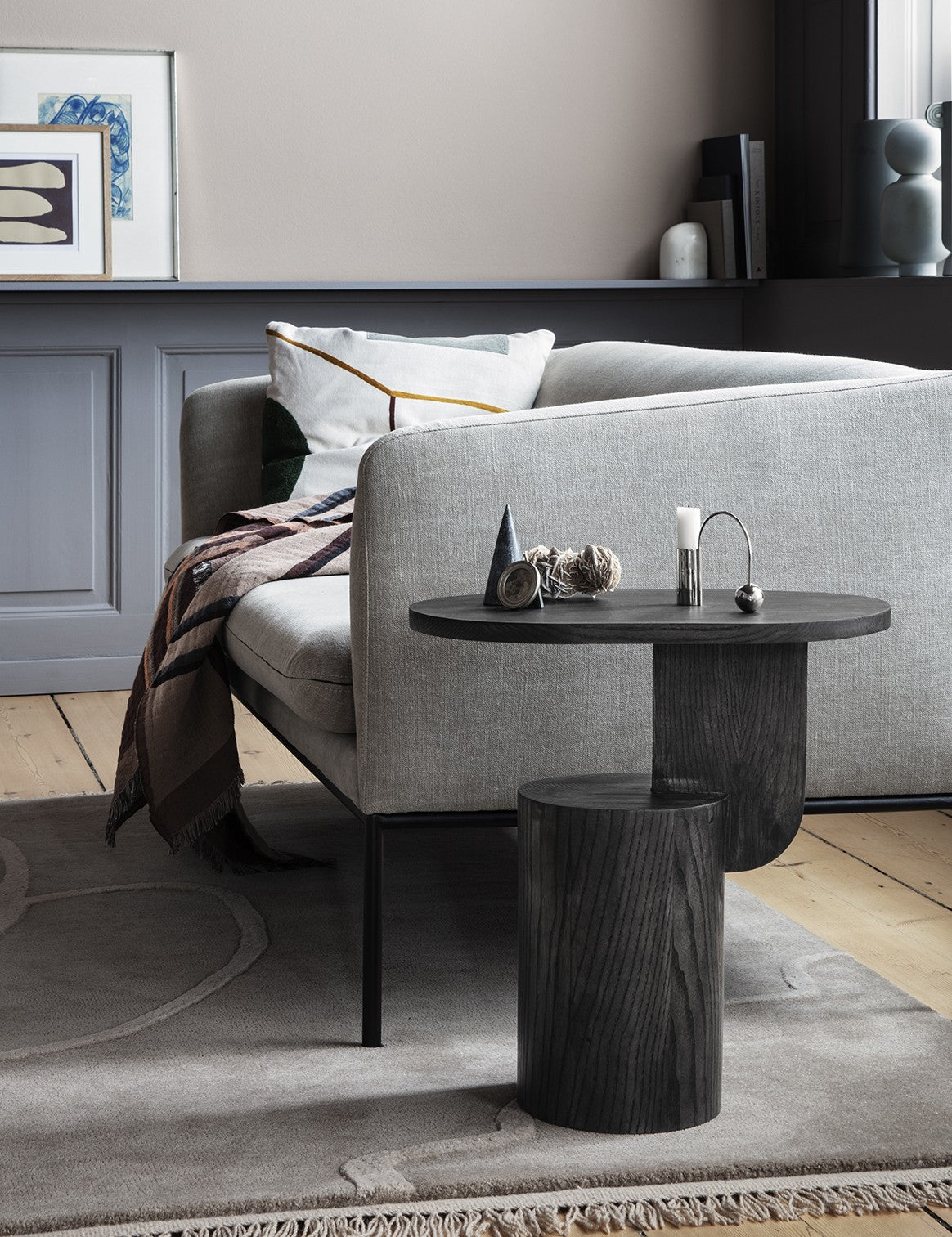 insert side table