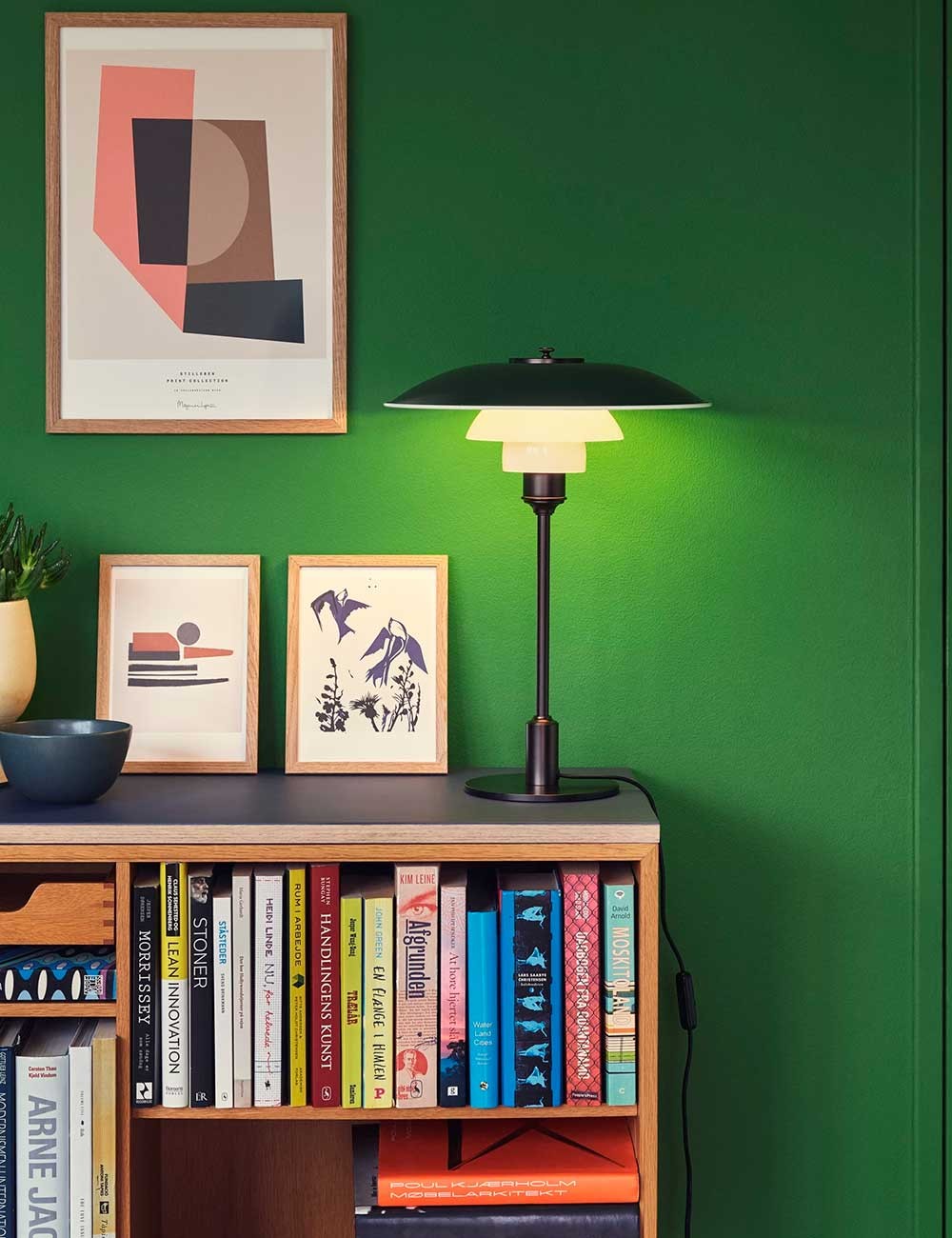 ph 3½-2½ metal table lamp