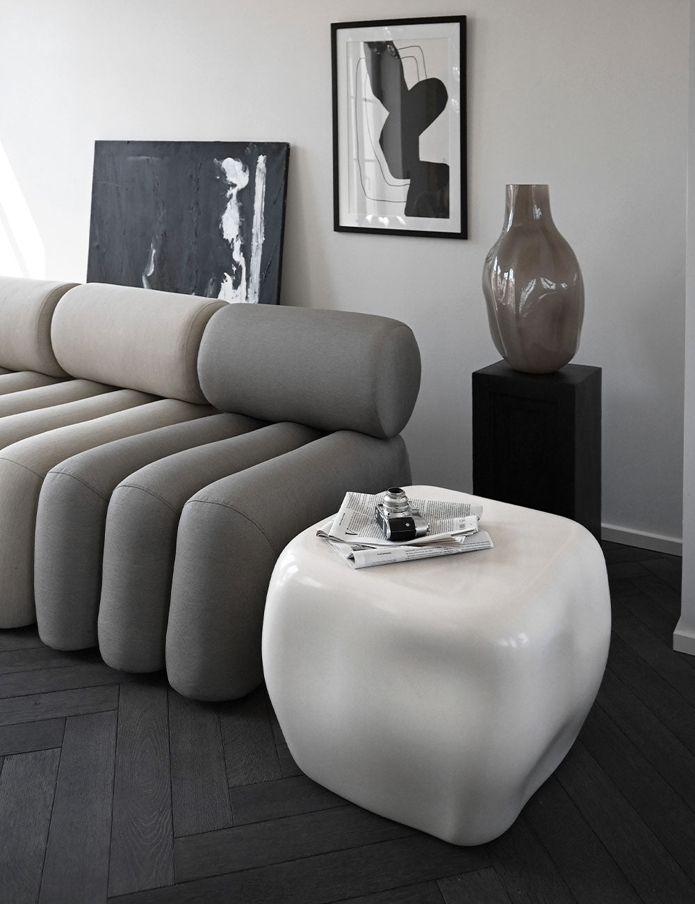 Table Ishi Medio