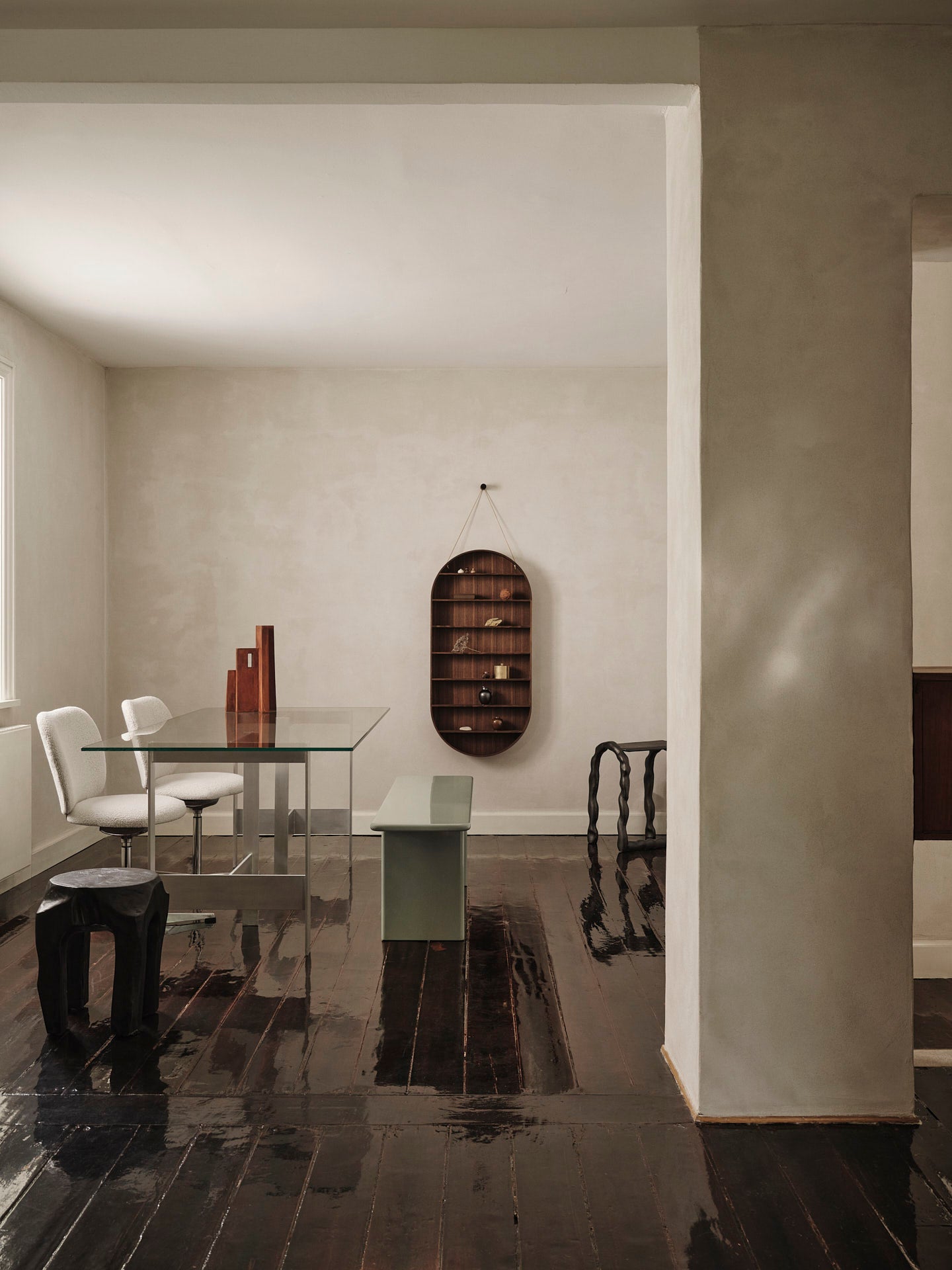 Lager dining table expo