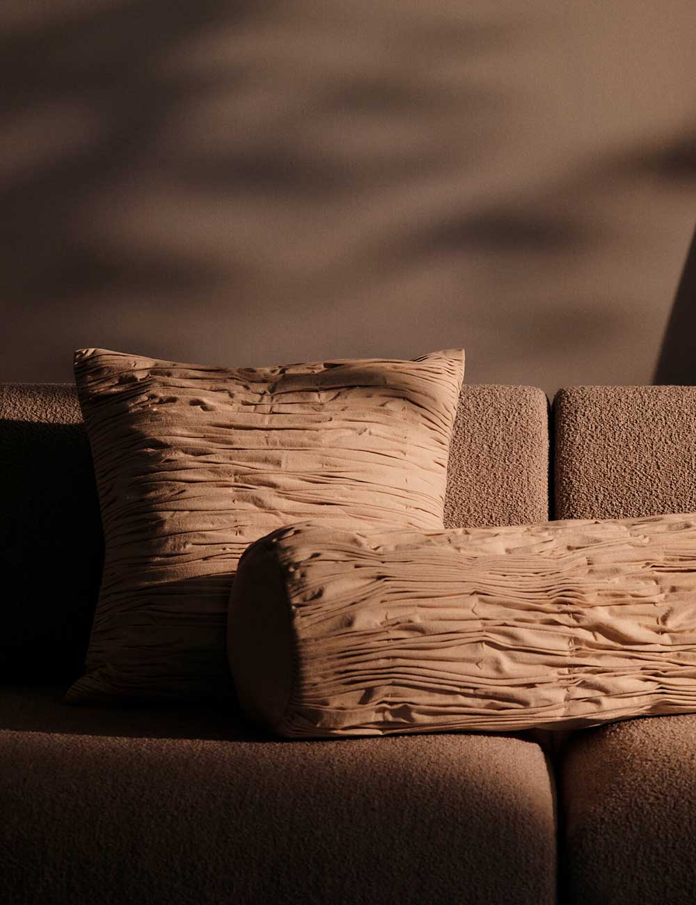 Falda Smoked Cushion