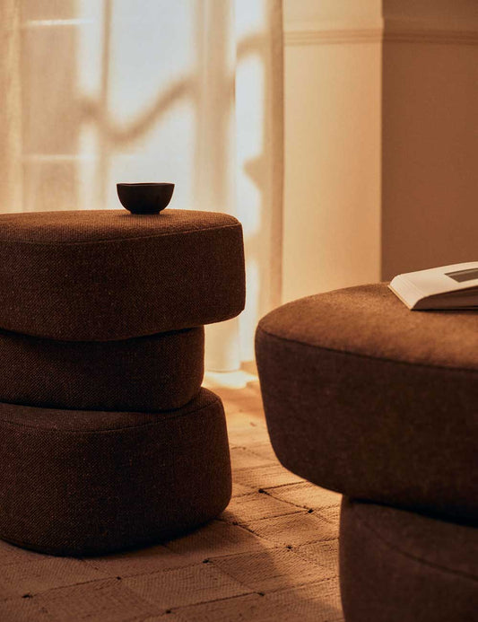 Pouf ottoman