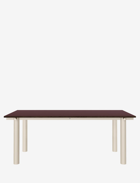 Atura dining table
