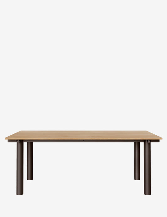 Atura dining table