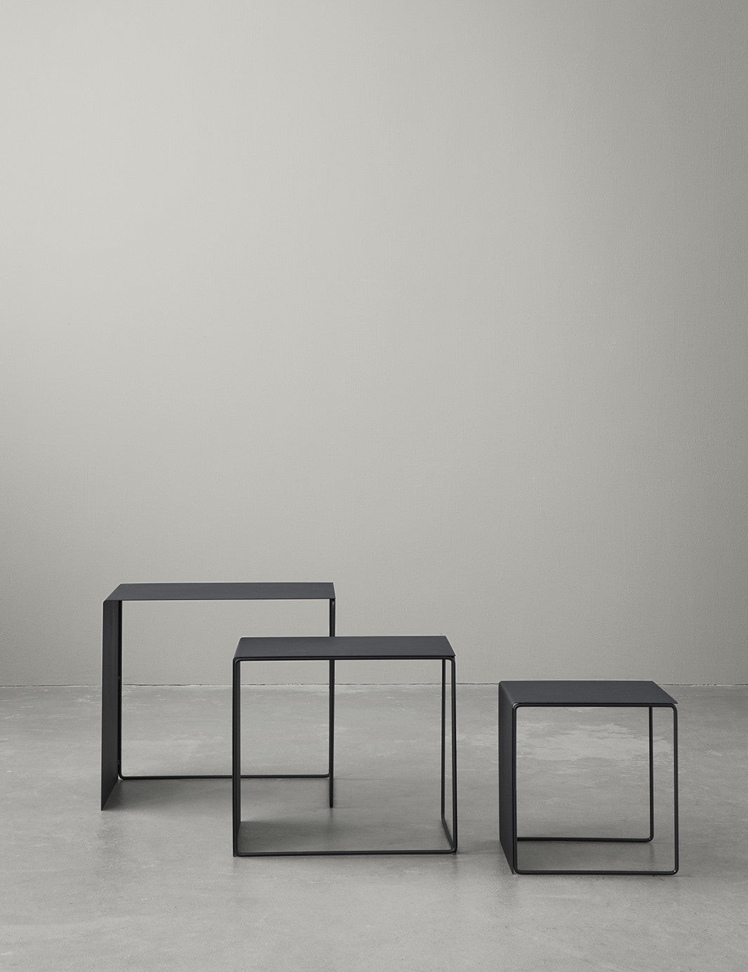 CLUSTER TABLES SET OF 3