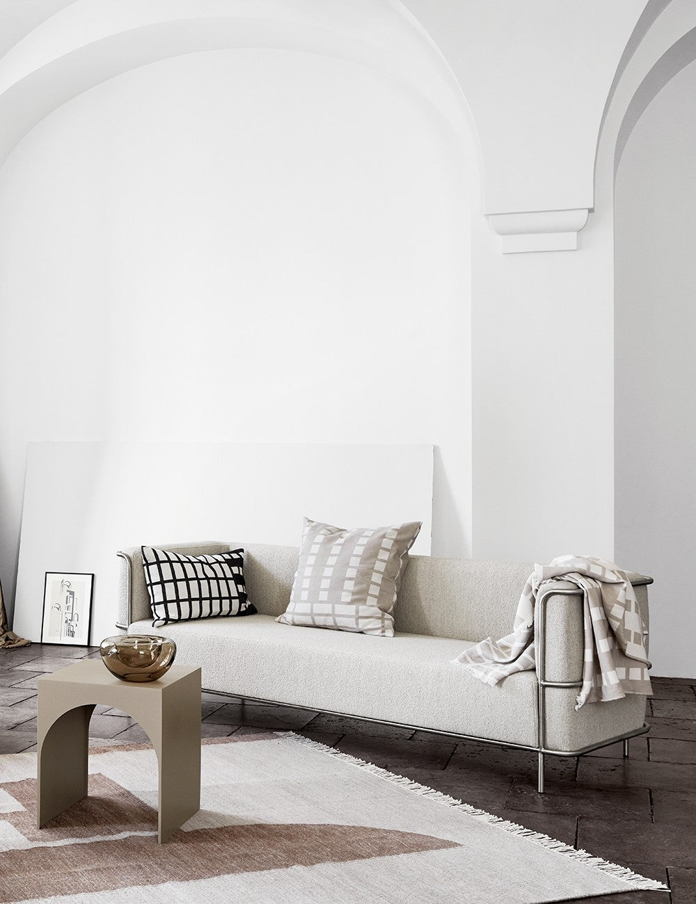 MODERNIST SOFA 2