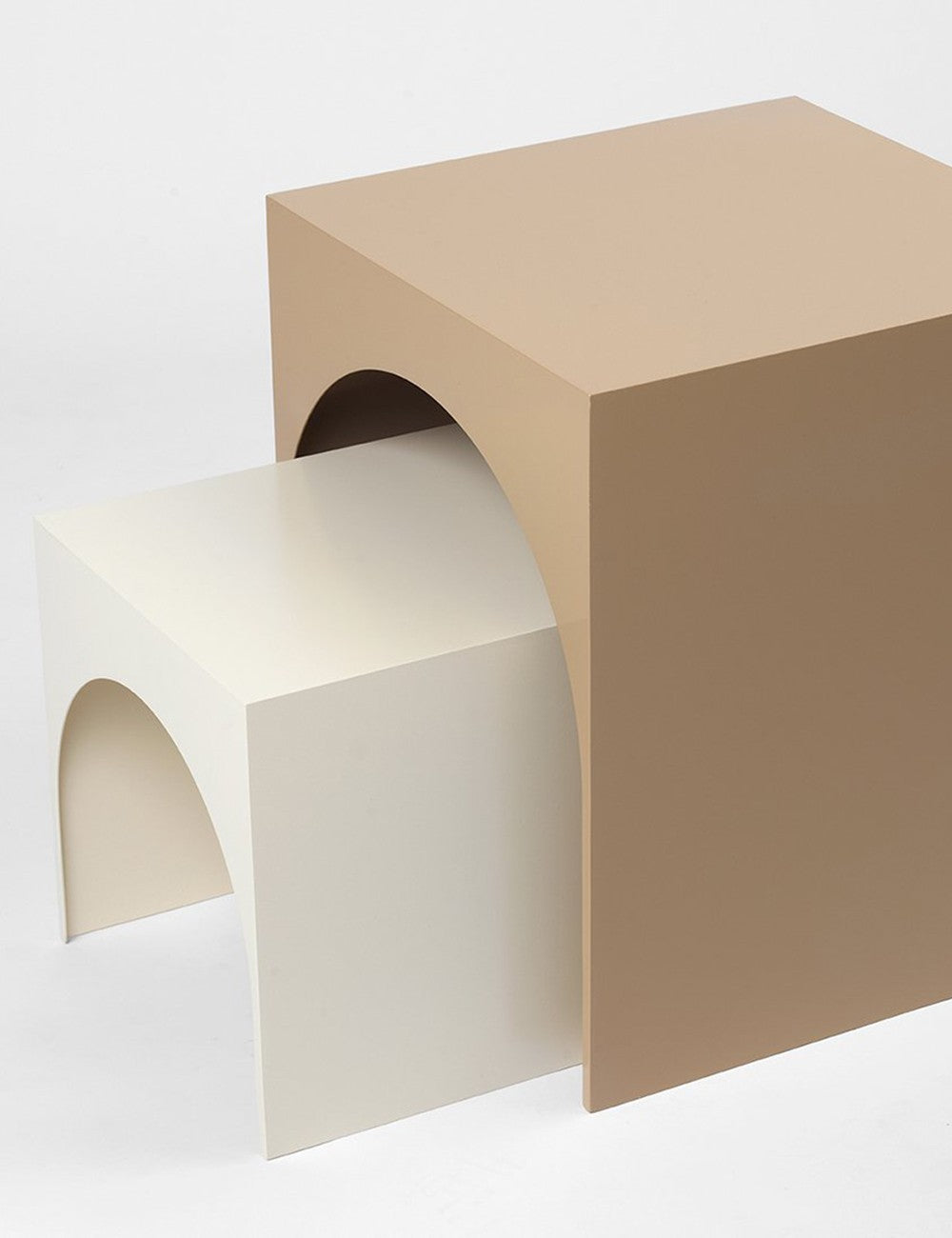 ARCH TABLE