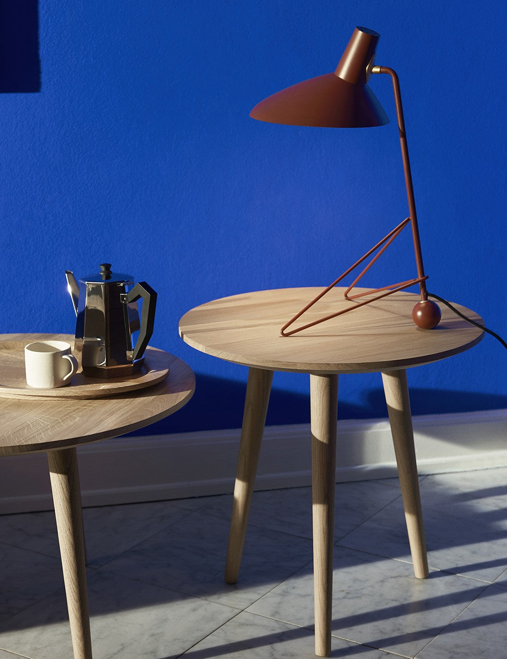 Table In Between SK13