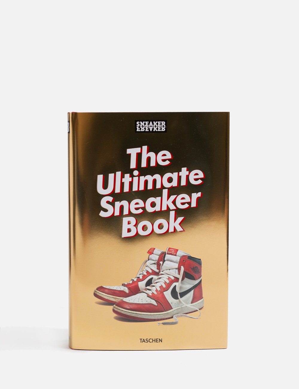 THE ULTIMATE SNEAKER BOOK