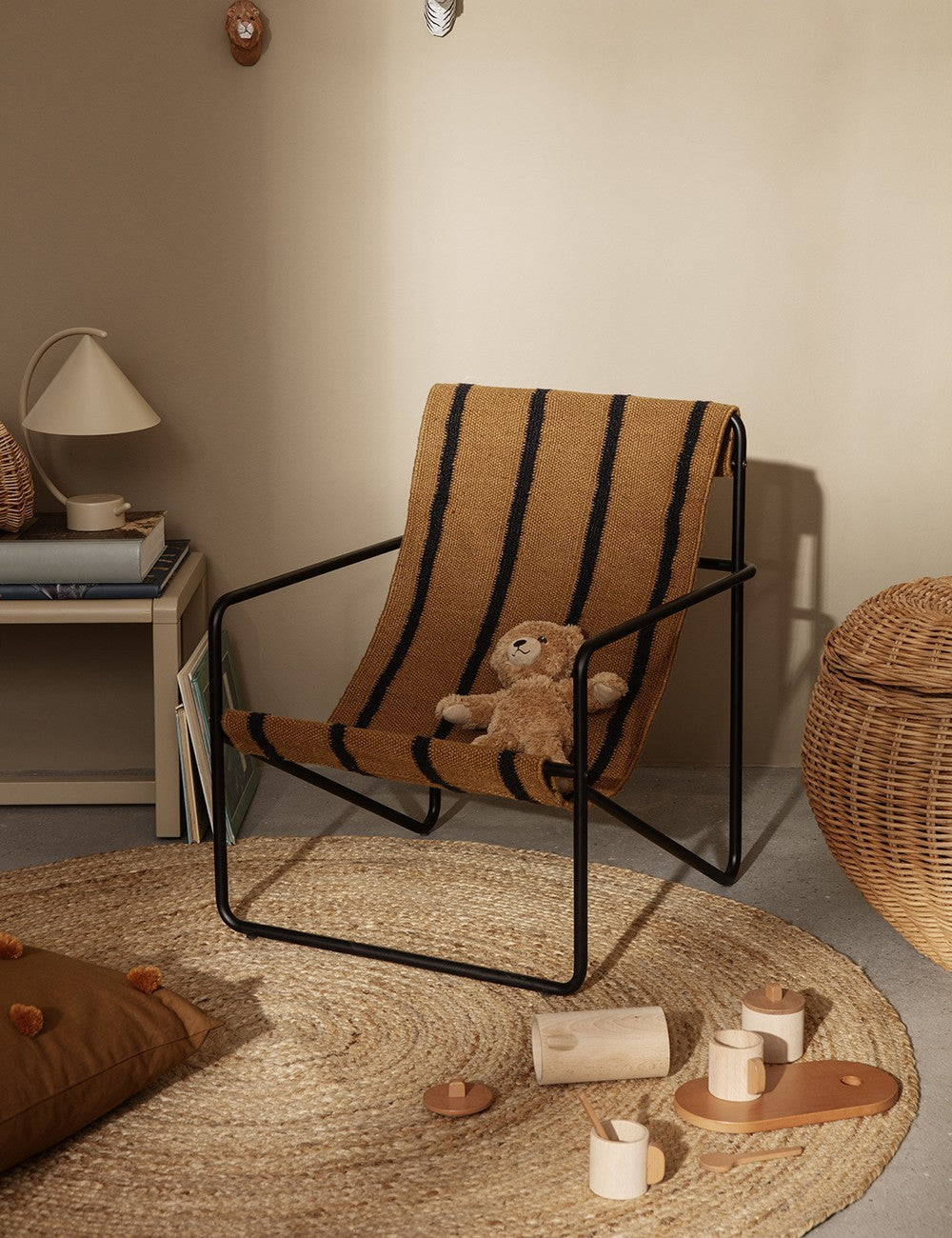 eternal round jute rug