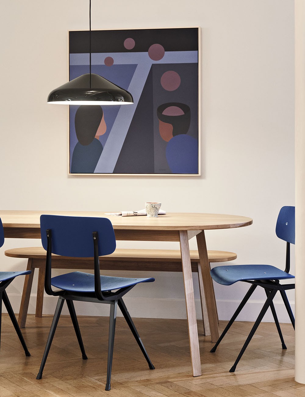 TRIANGLE LEG TABLE 200CM