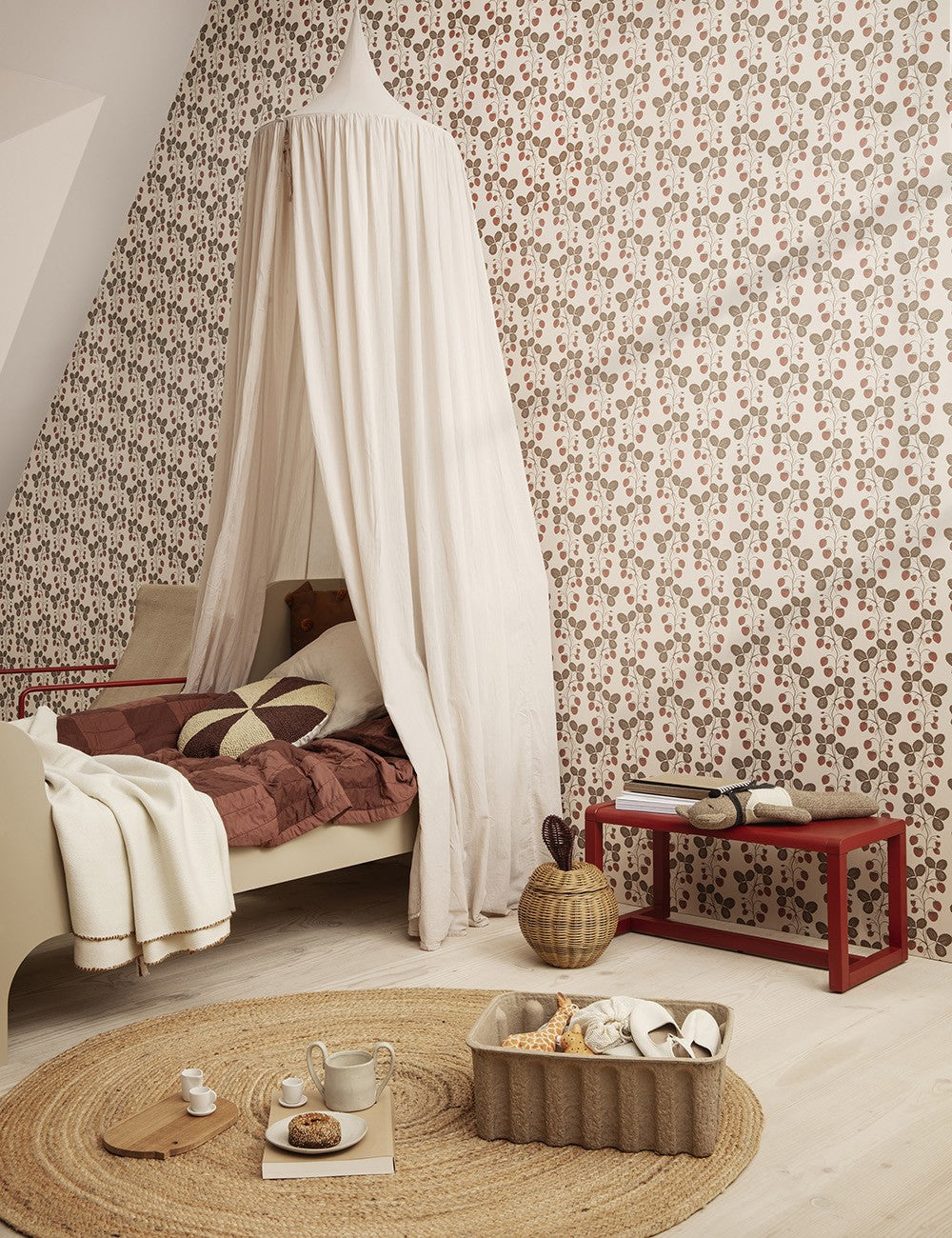sill junior bed