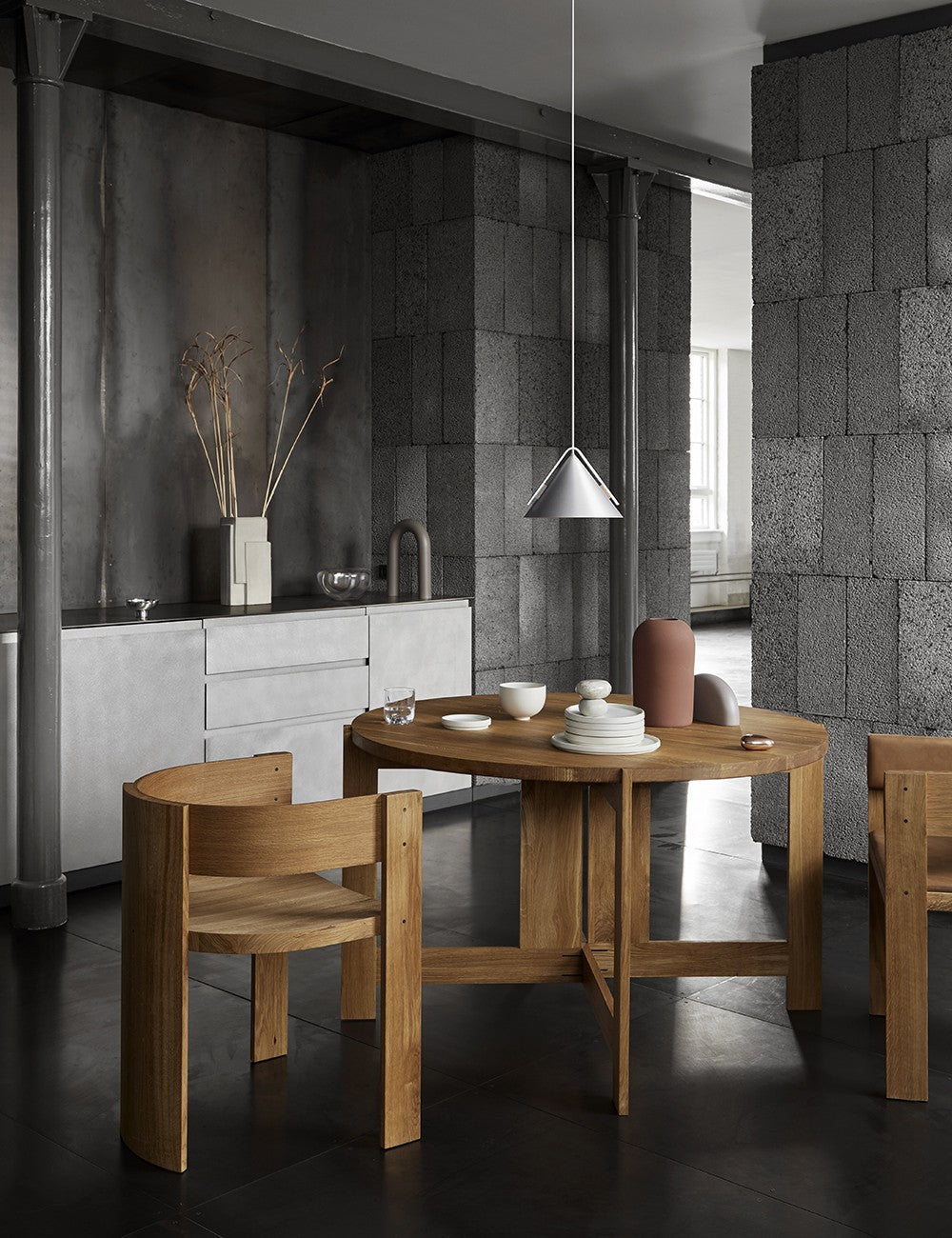 COLLECTOR DINING TABLE