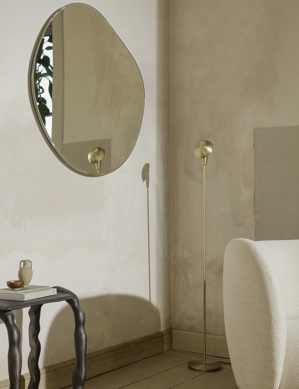TINY FLOOR LAMP