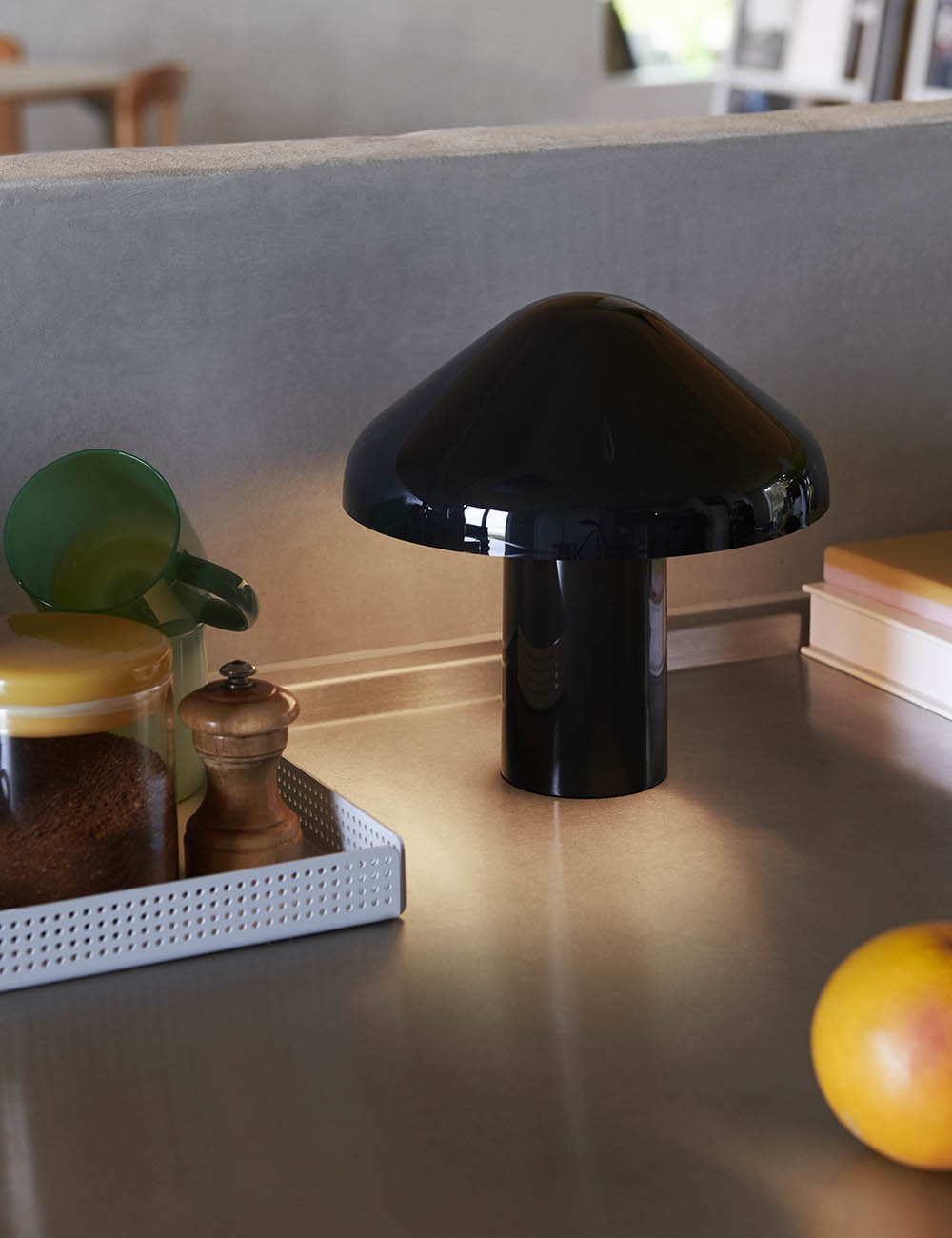pao portable lamp