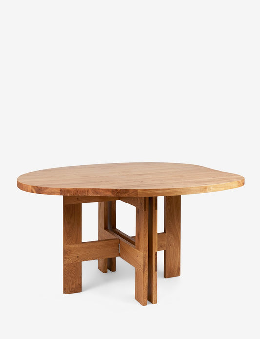 farmhouse table pond