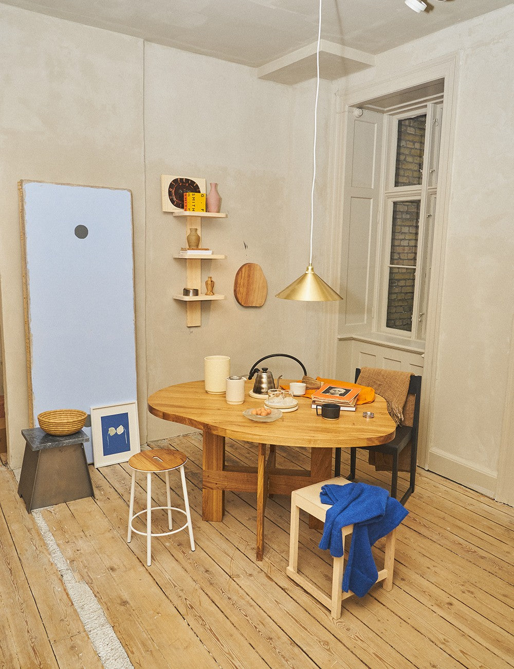 FARMHOUSE COFFE TABLE