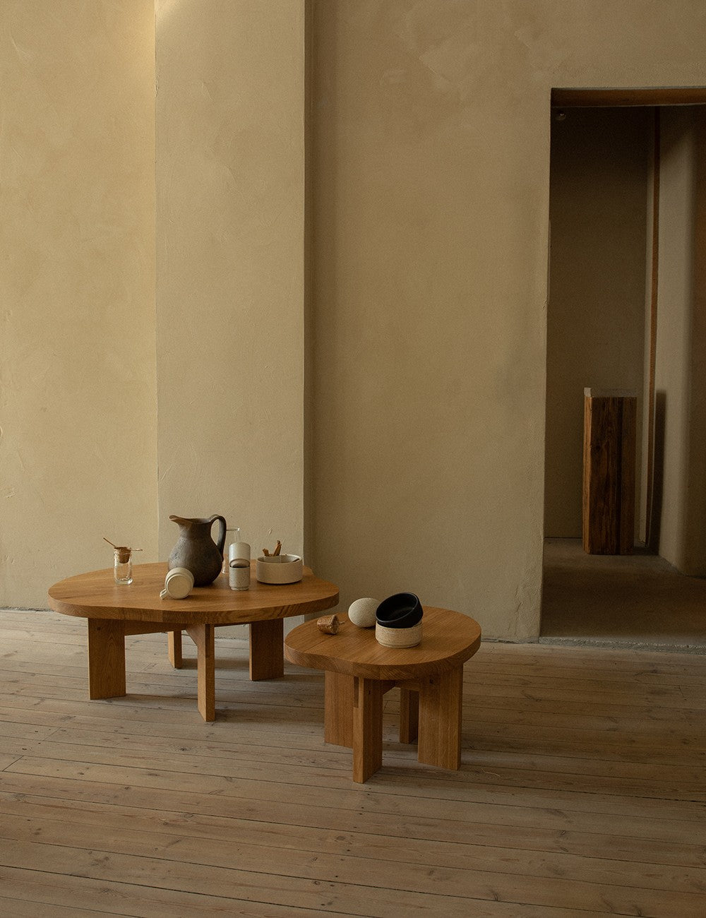 FARMHOUSE COFFE TABLE