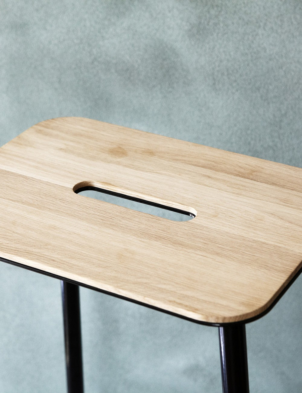 ADAM STOOL 65