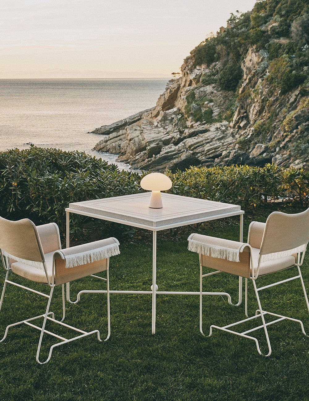 Tropique dining chair fringes