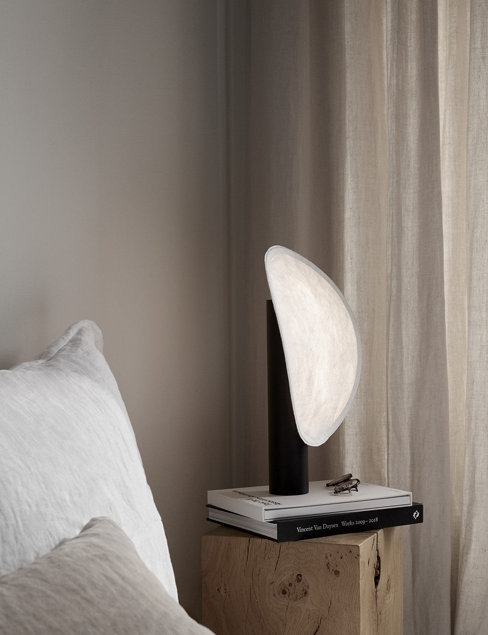 lampe de table portable tendue