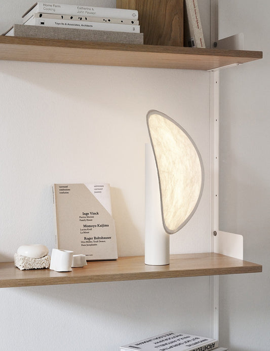 lampada da tavolo portatile tesa
