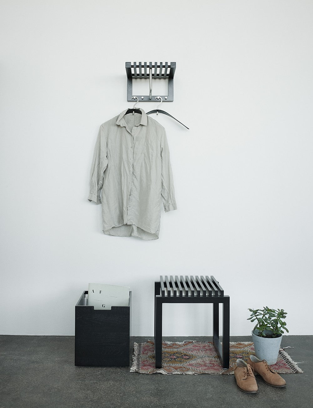 cutter mini wardrobe