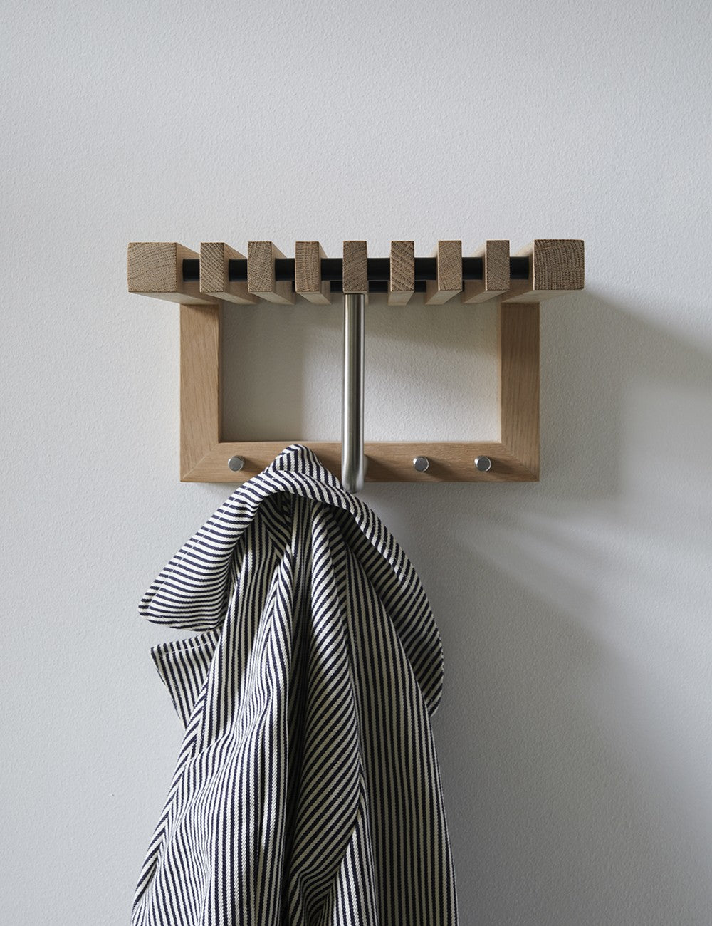 cutter mini wardrobe