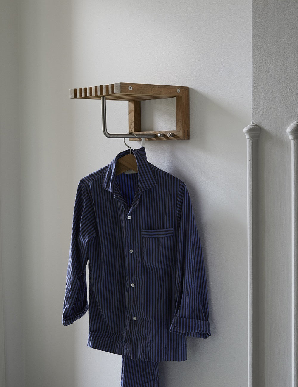 cutter mini wardrobe