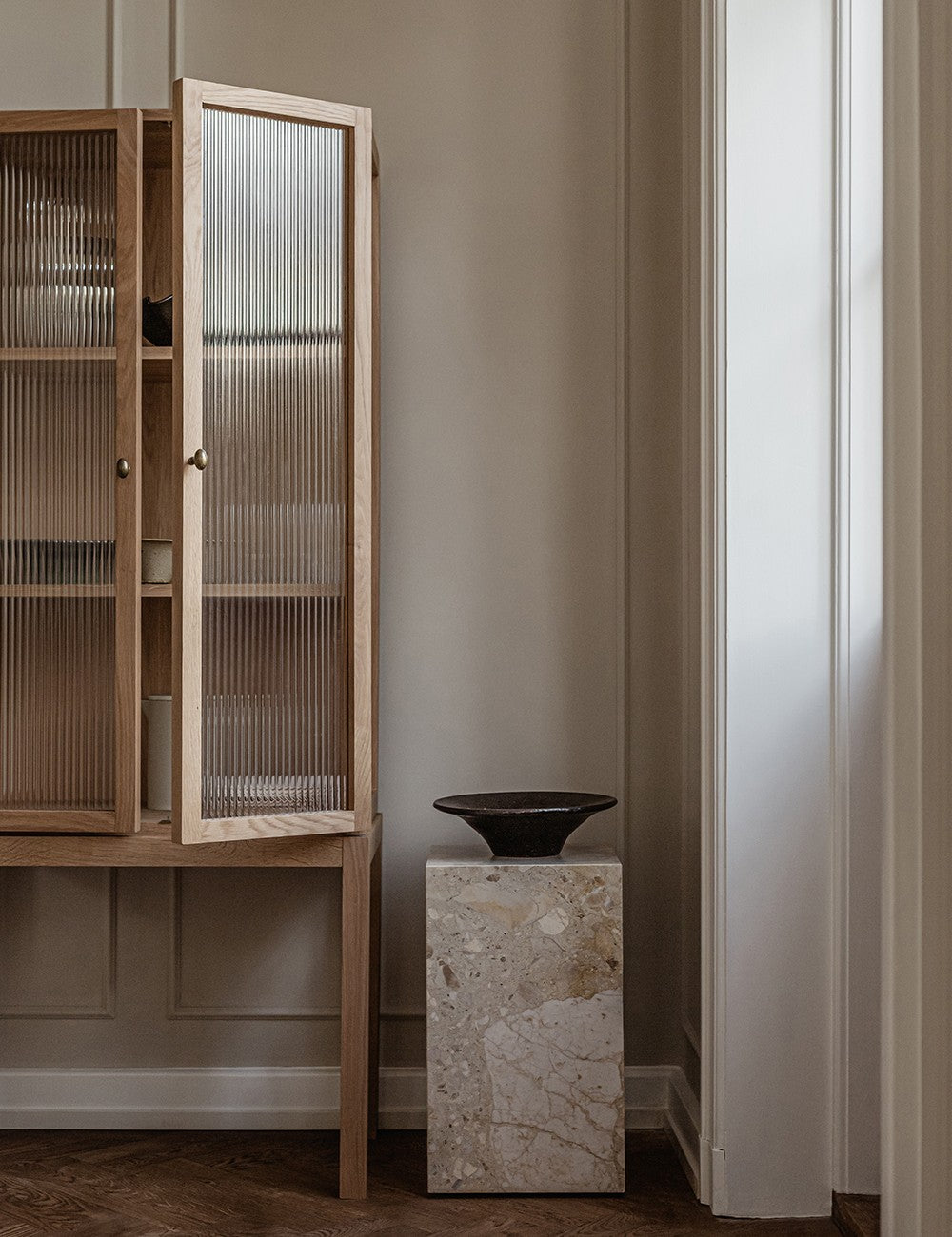 plinth tall