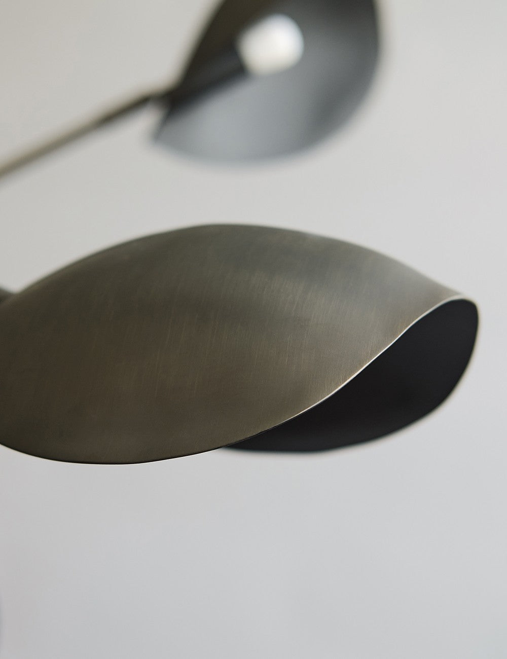 STINGREY CHANDELIER BRONZE