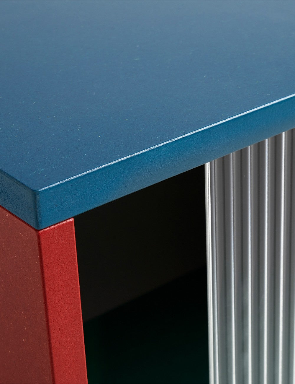 armoire de couleur l portes