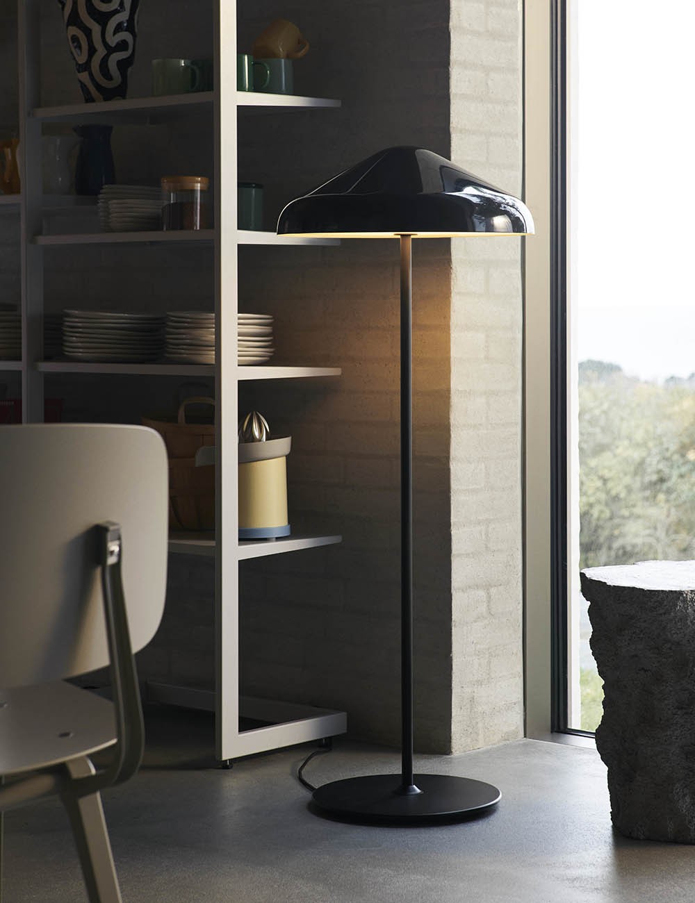pao floor lamp