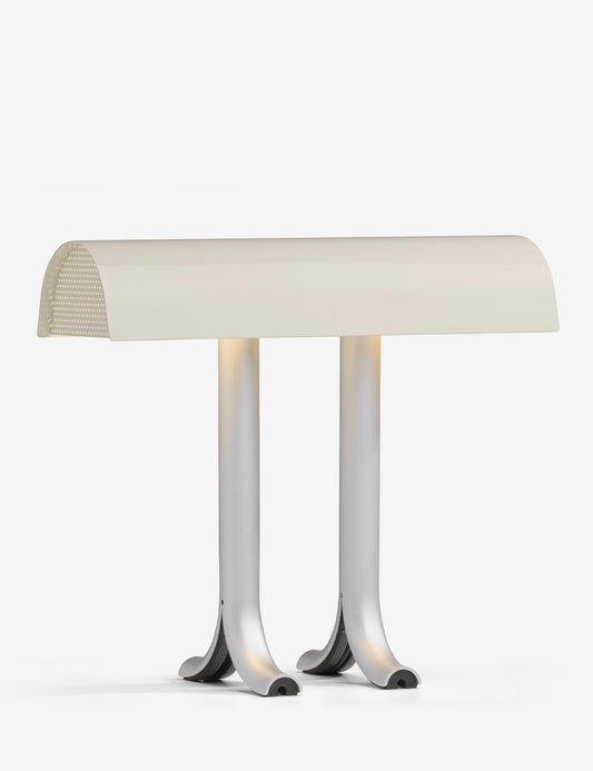 anagram lamp