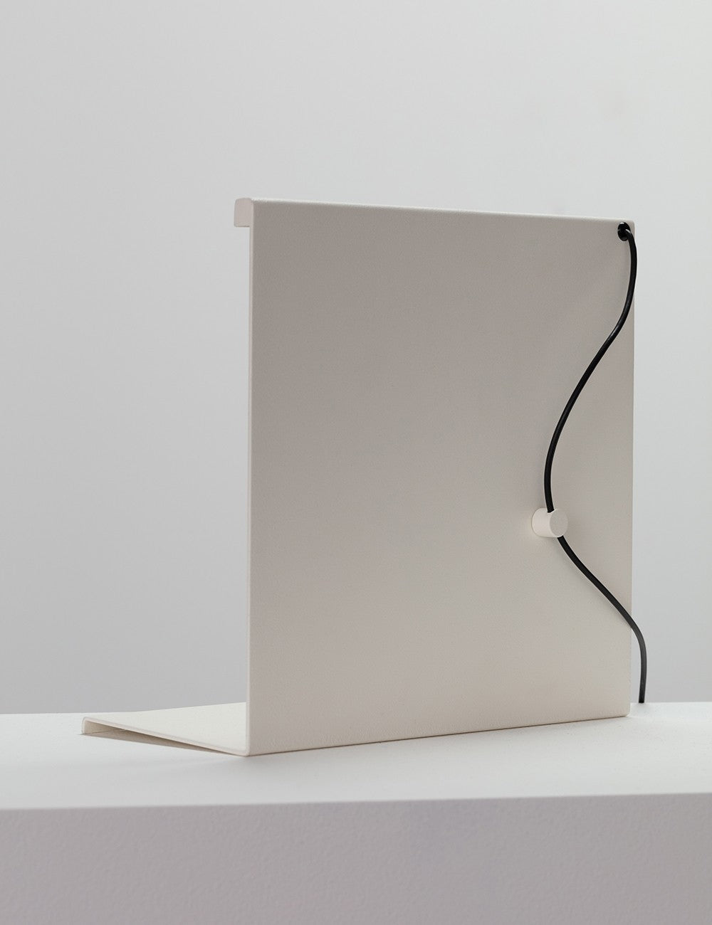 LBM TABLE LAMP