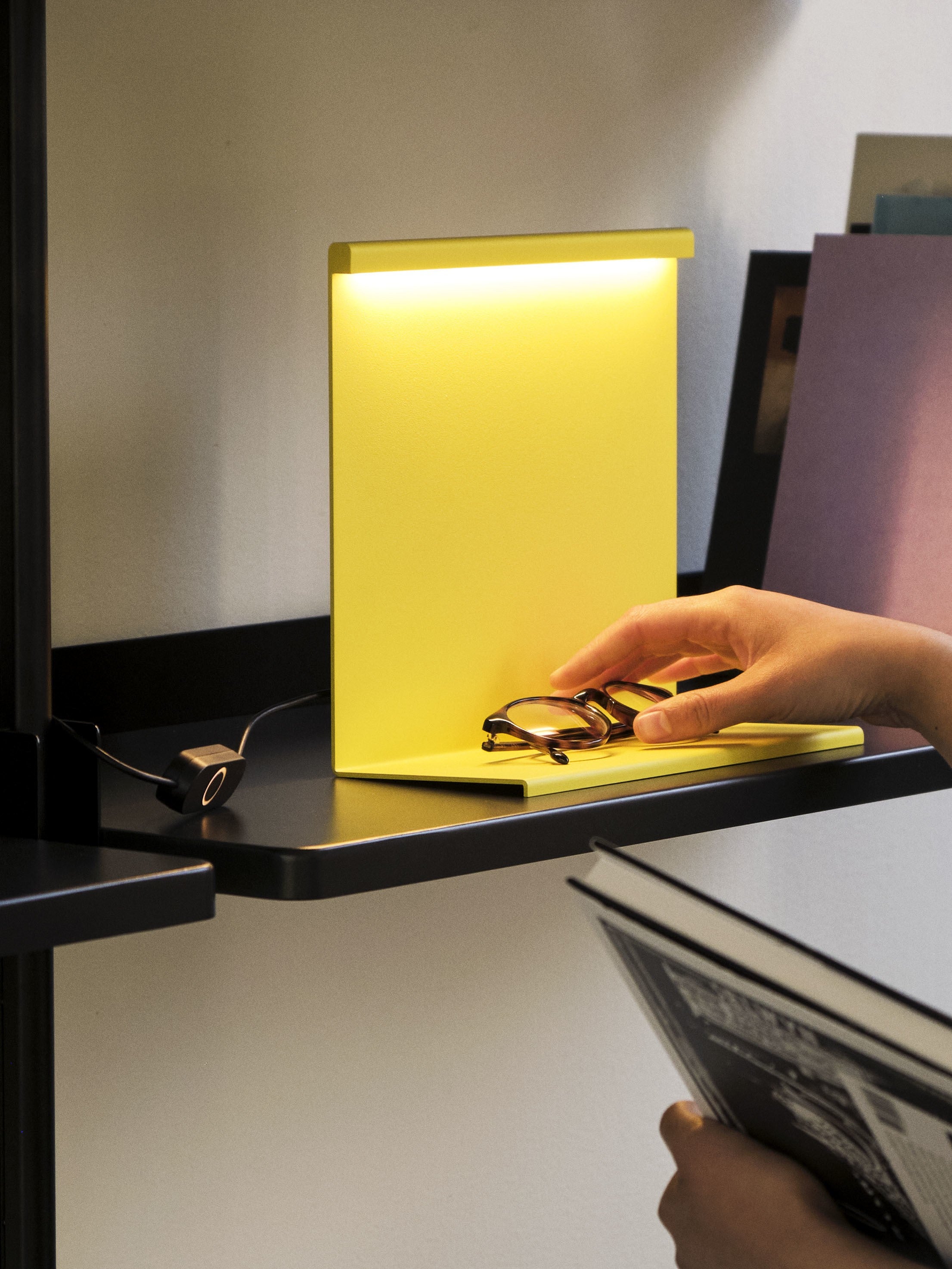 LBM TABLE LAMP