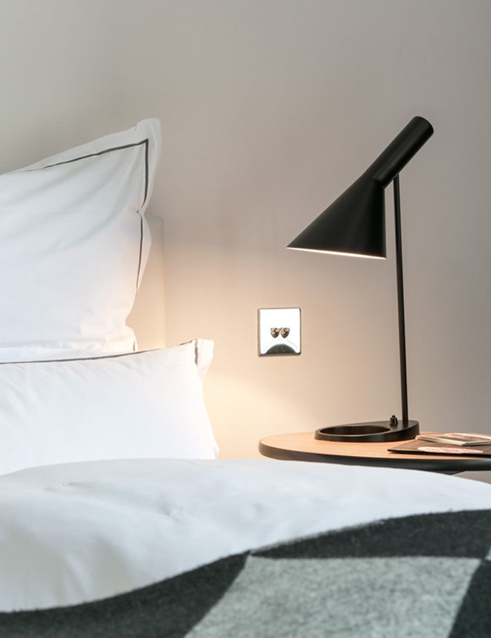 lampe de table aj
