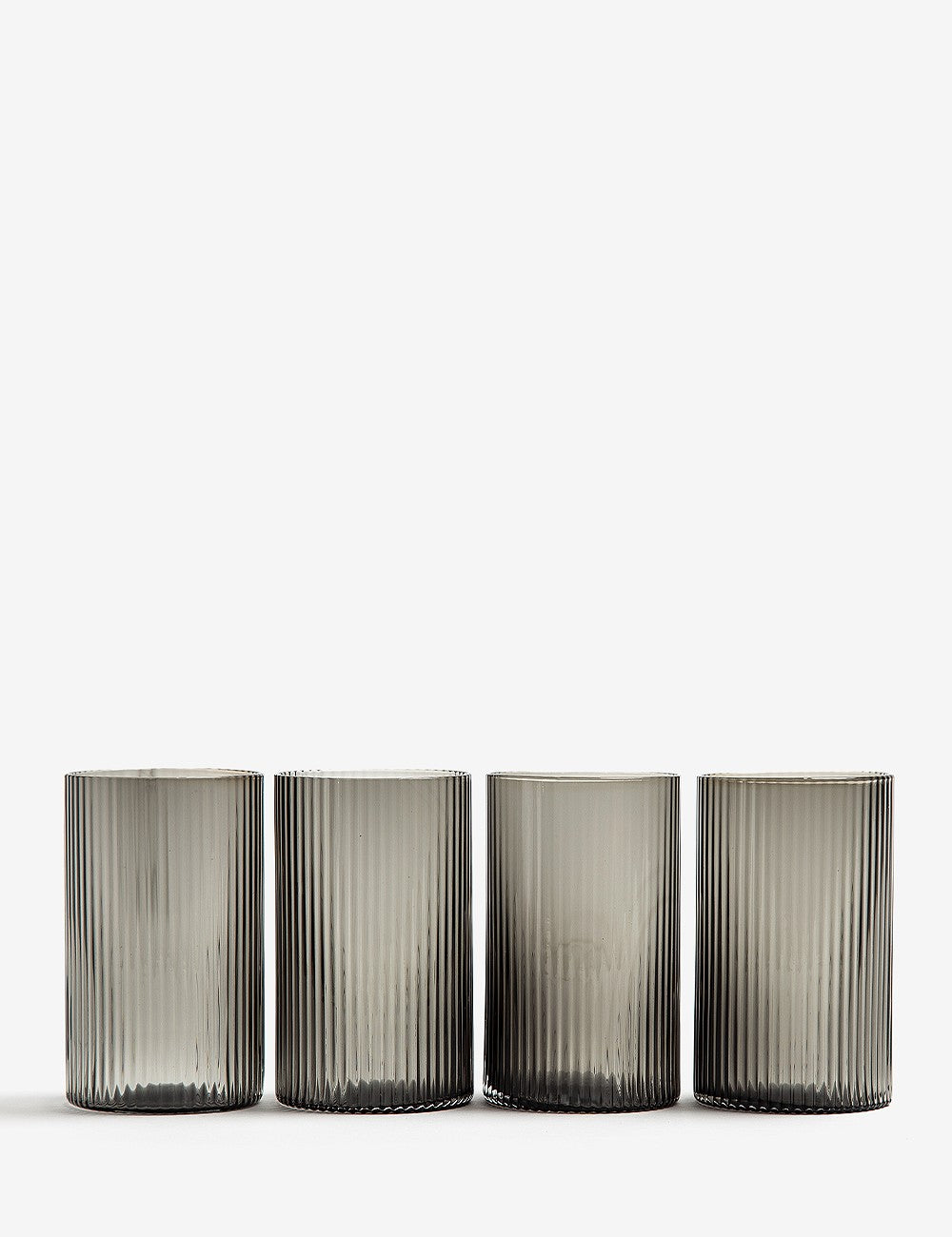 ensemble de 4 verres à verrine ondulés