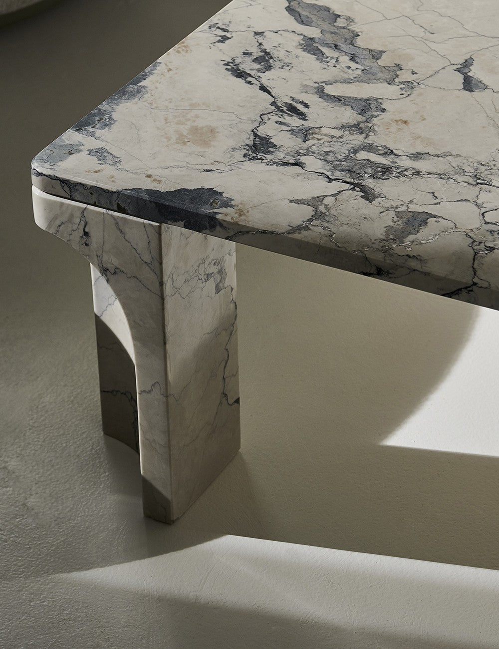 DORIC COFFE TABLE 80