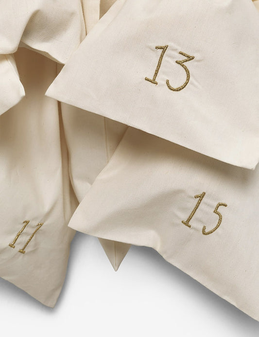 CHRISTMAS COUNTDOWN 24 BAGS