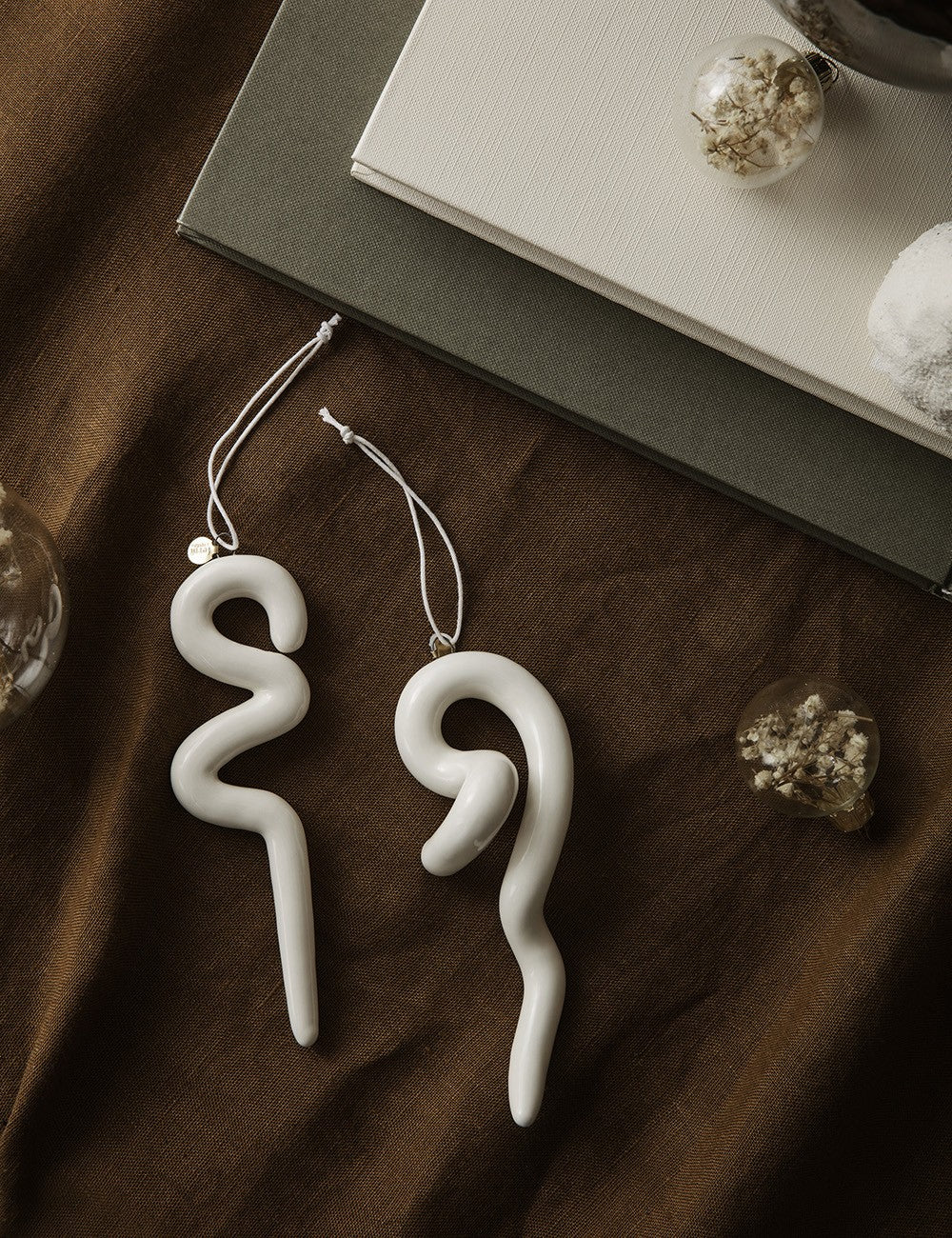 DOODLE ORNAMENTS 2 SET