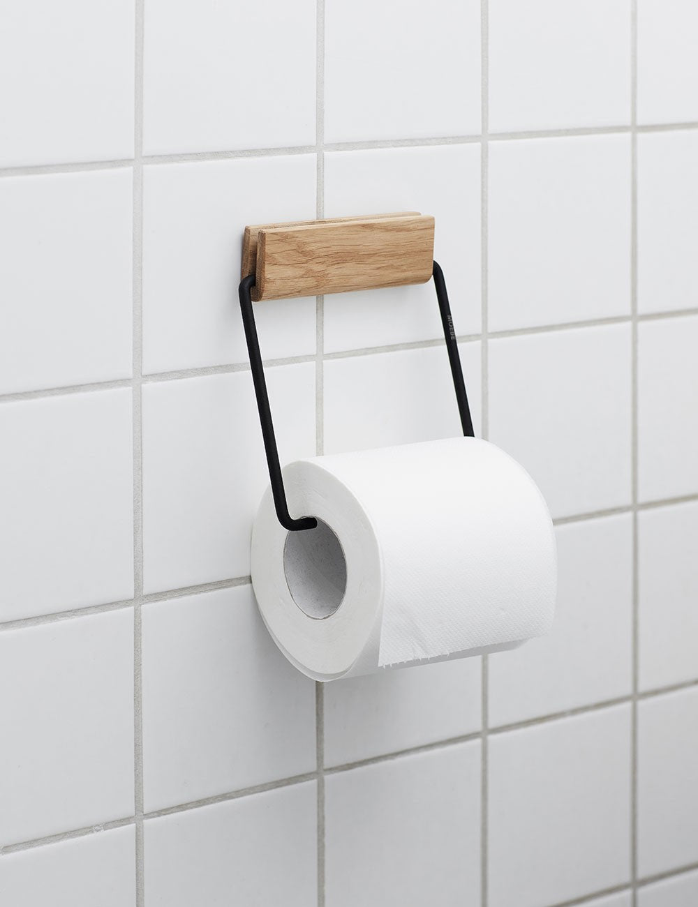 TOILET PAPER HOLDER