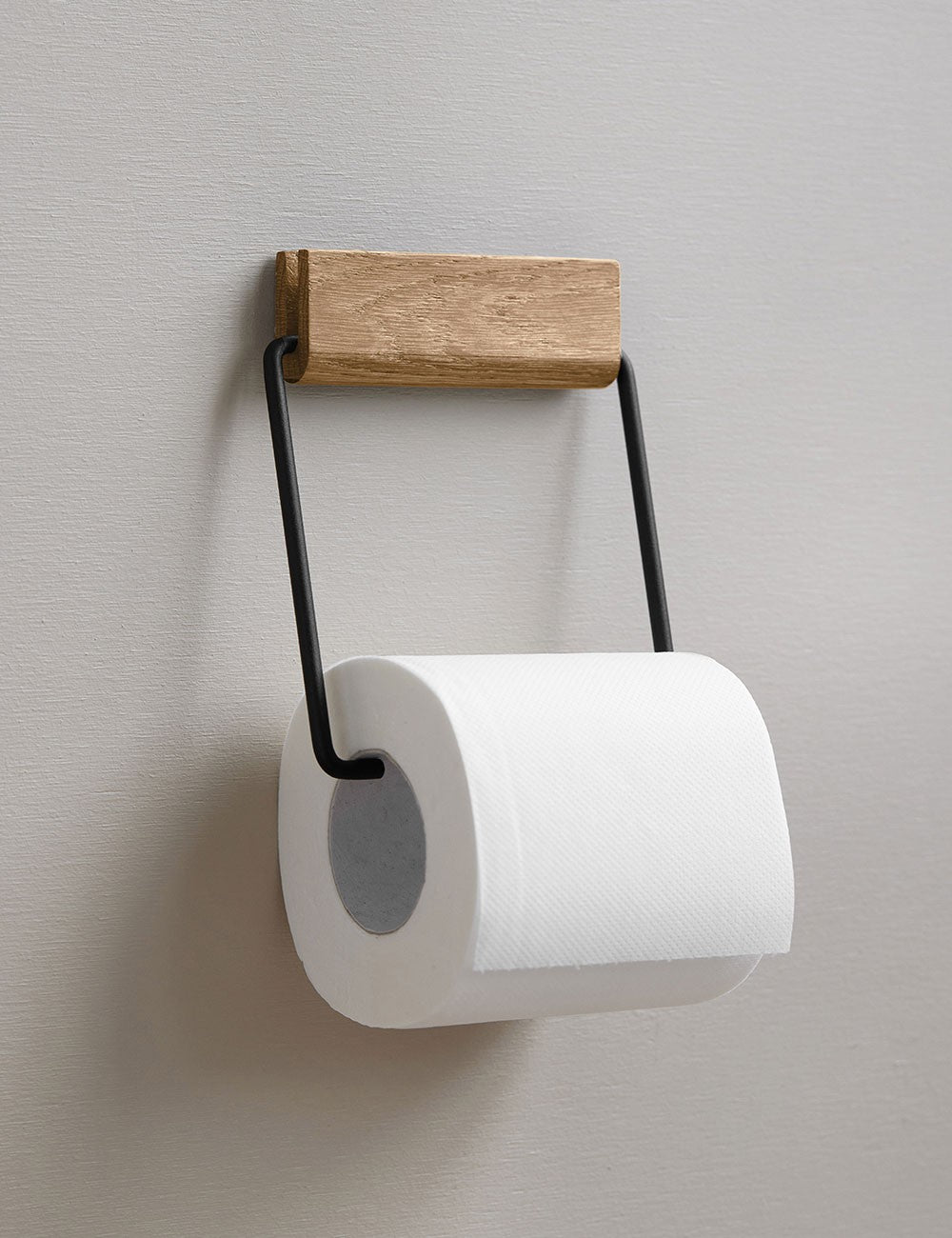 TOILET PAPER HOLDER