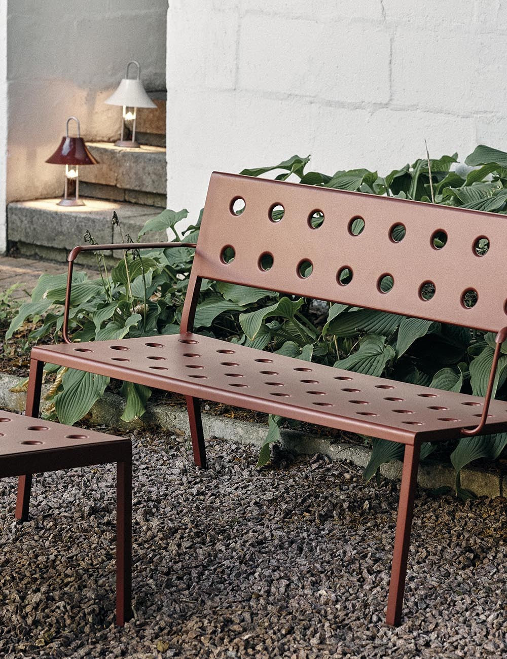 balcony lounge bench